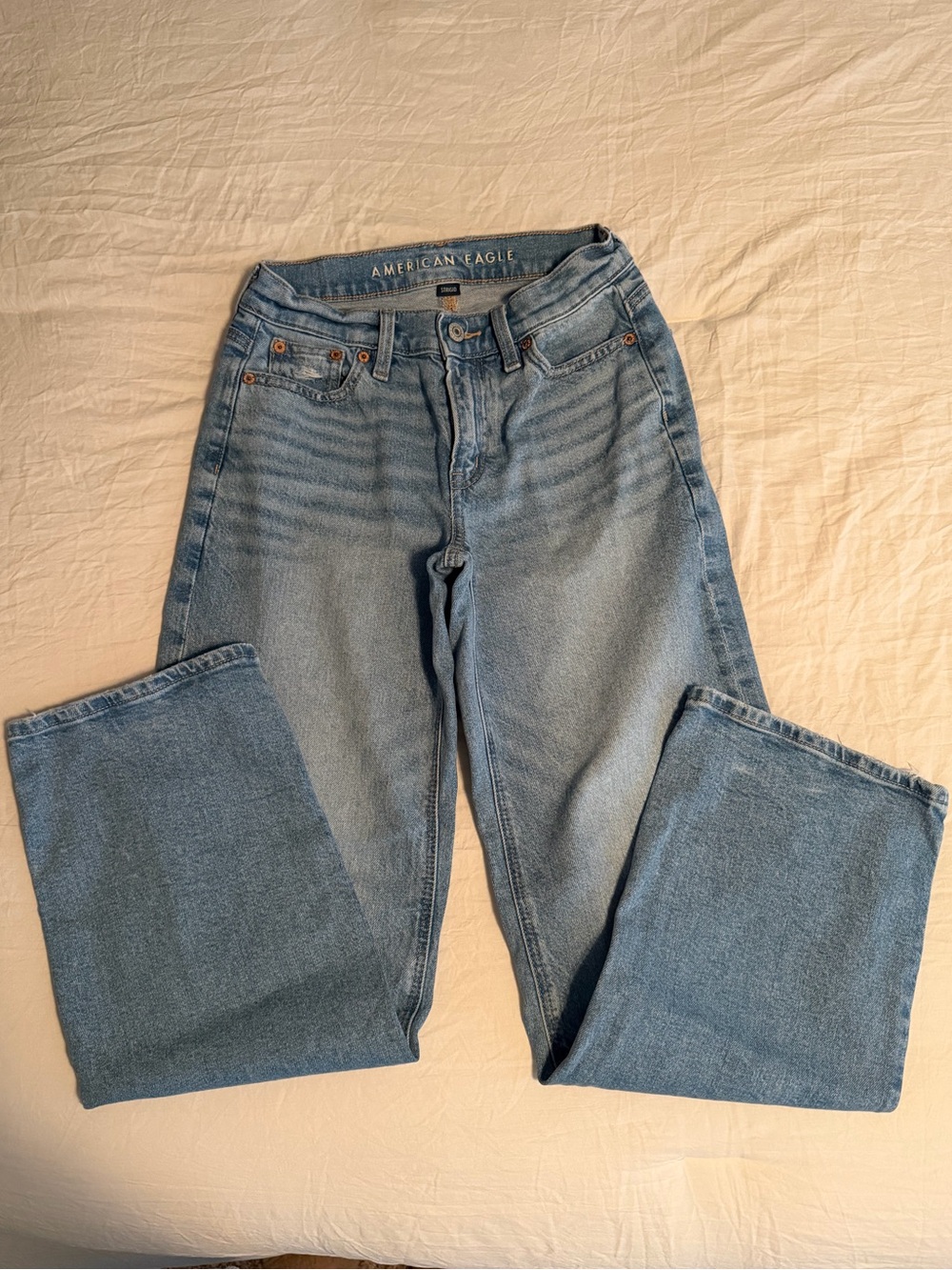 American Eagle Outfitters Light Blue Straight Leg Women’s Jeans